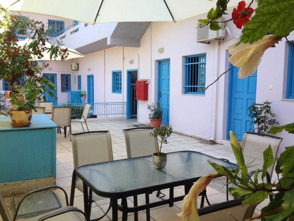 Amalthia Apartments ヘルソニソス エクステリア 写真