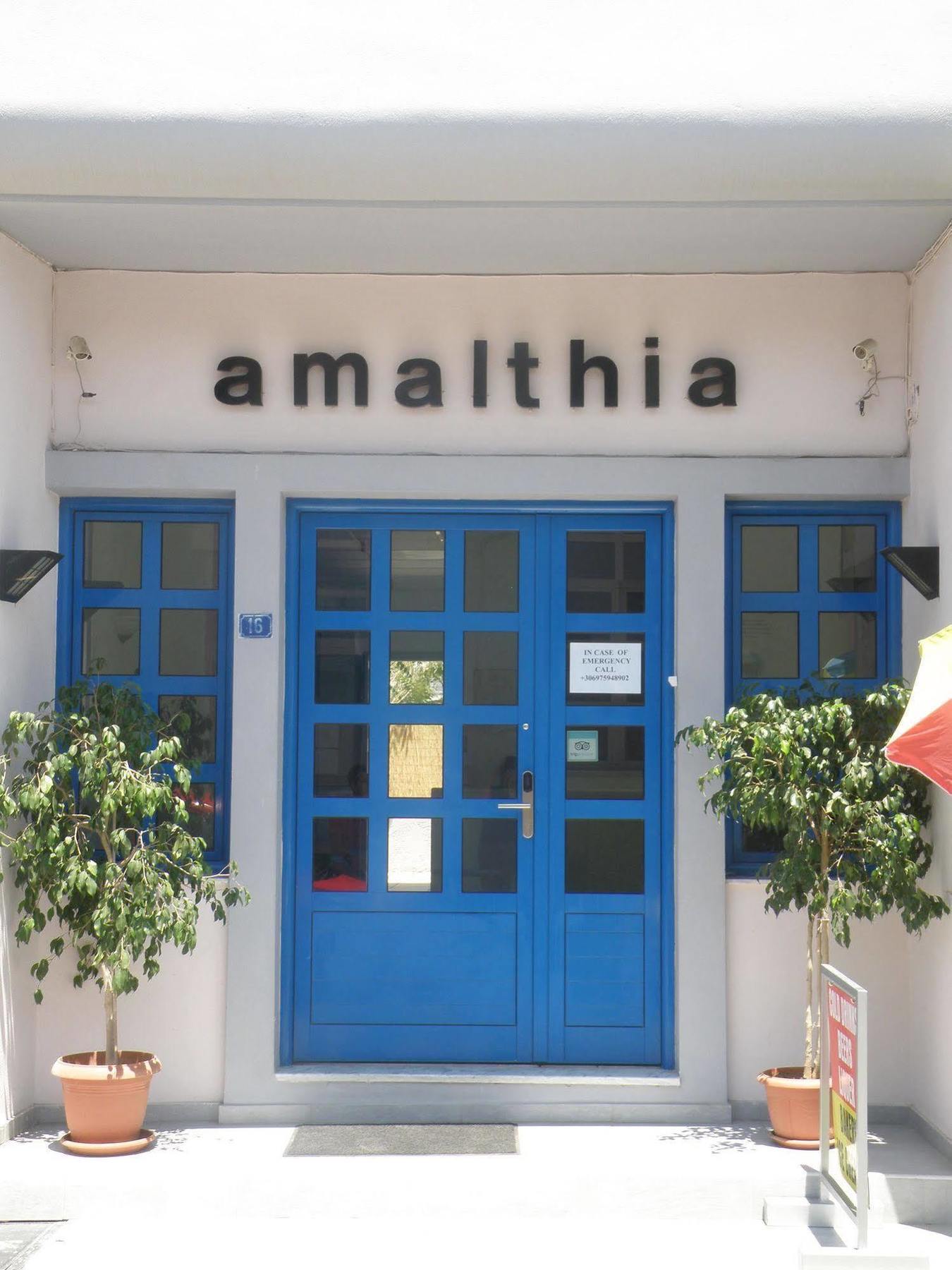 Amalthia Apartments ヘルソニソス エクステリア 写真