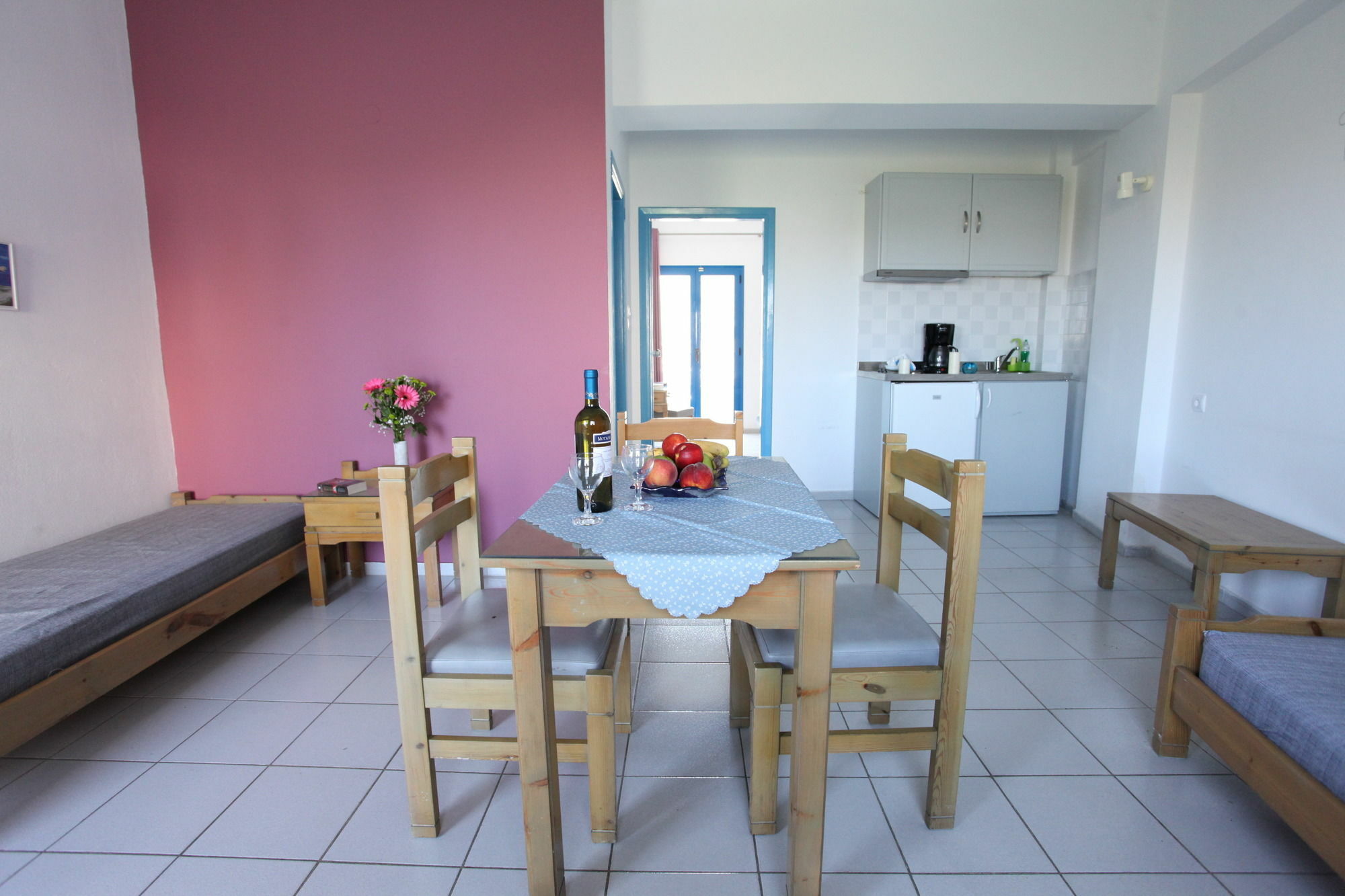 Amalthia Apartments ヘルソニソス エクステリア 写真
